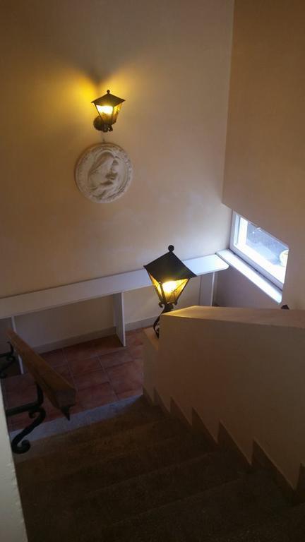 Horvath Apartmanhaz Kaposvár Buitenkant foto